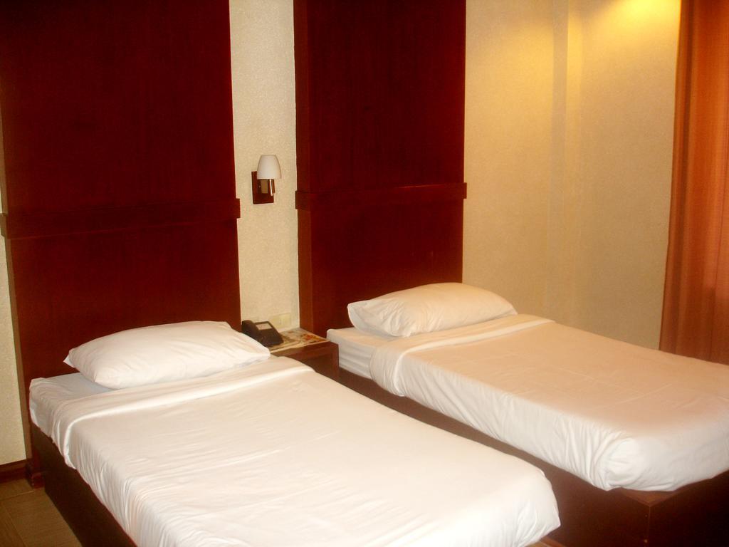 Roxas Midtown Hotel ห้อง รูปภาพ