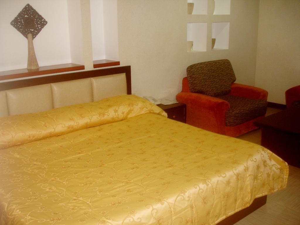 Roxas Midtown Hotel ห้อง รูปภาพ